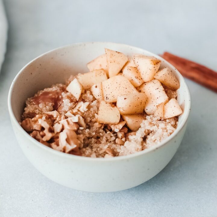 Quinoa Breakfast Bowl
